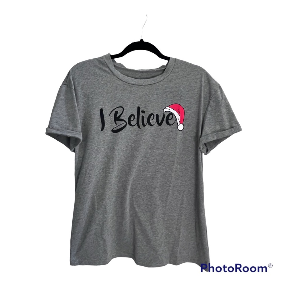 XL gray shirt sleeve Christmas tee